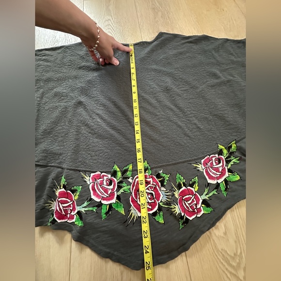 NWOT RARE Ed Hardy Grey Batwing Dove Hope/Faith Oversized Tee Cement Grey Med🕊️🌹 - Picture 9 of 13